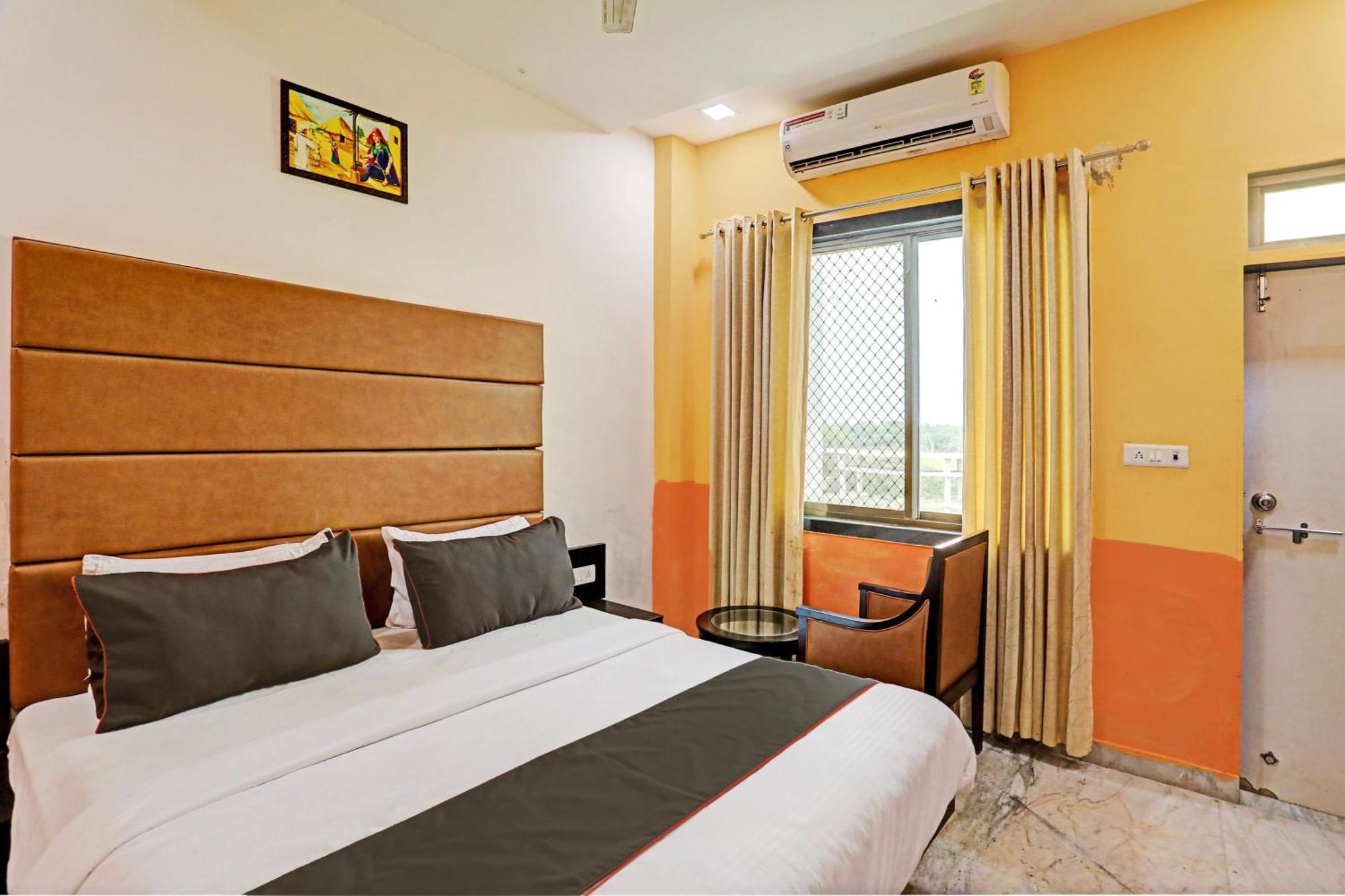 Collection O The Galaxy Resort Nathdwara Exterior photo