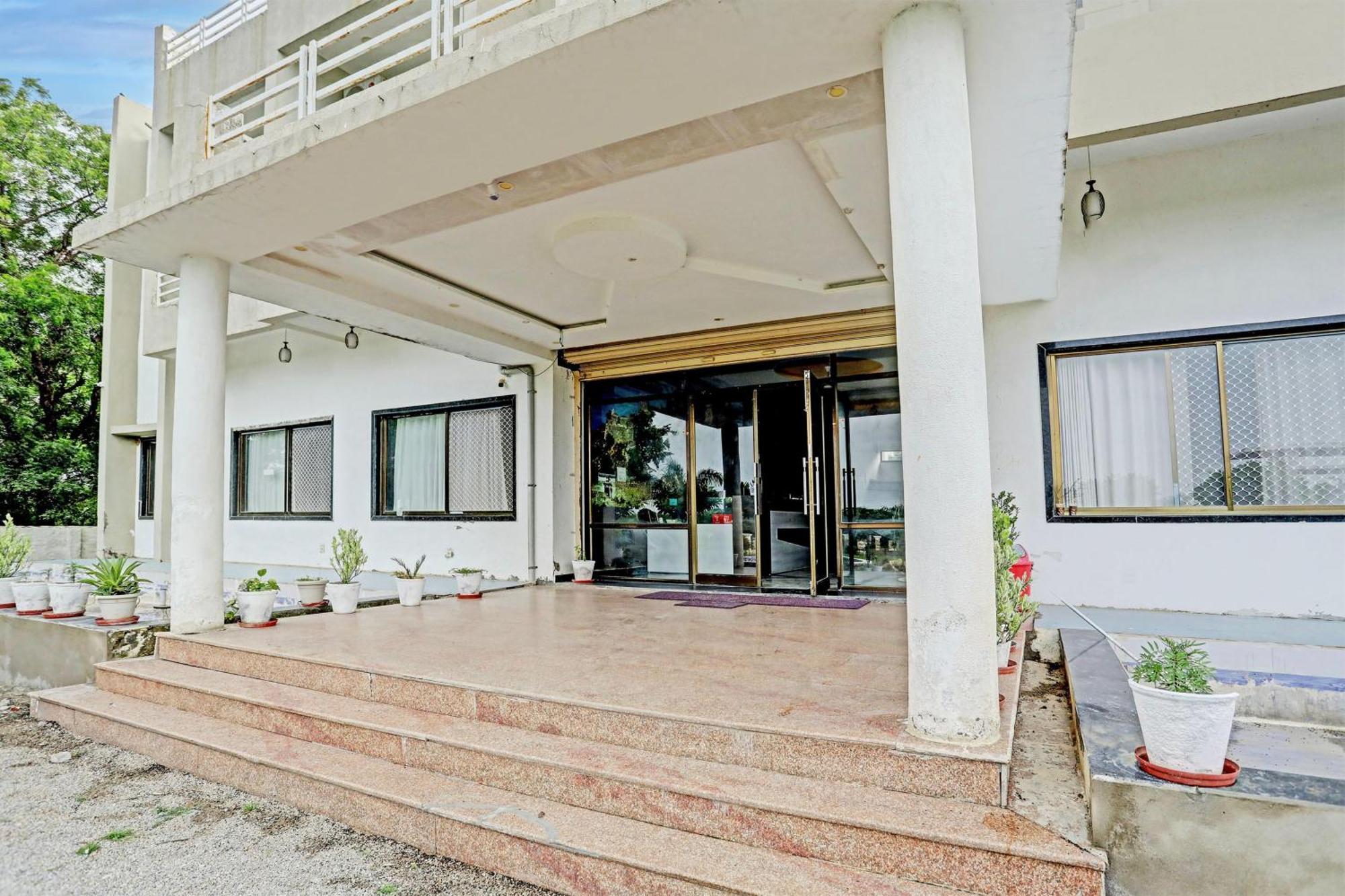 Collection O The Galaxy Resort Nathdwara Exterior photo